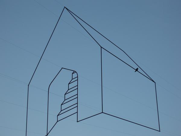 wire house sculpture-3179 | Stockarch Free Stock Photos