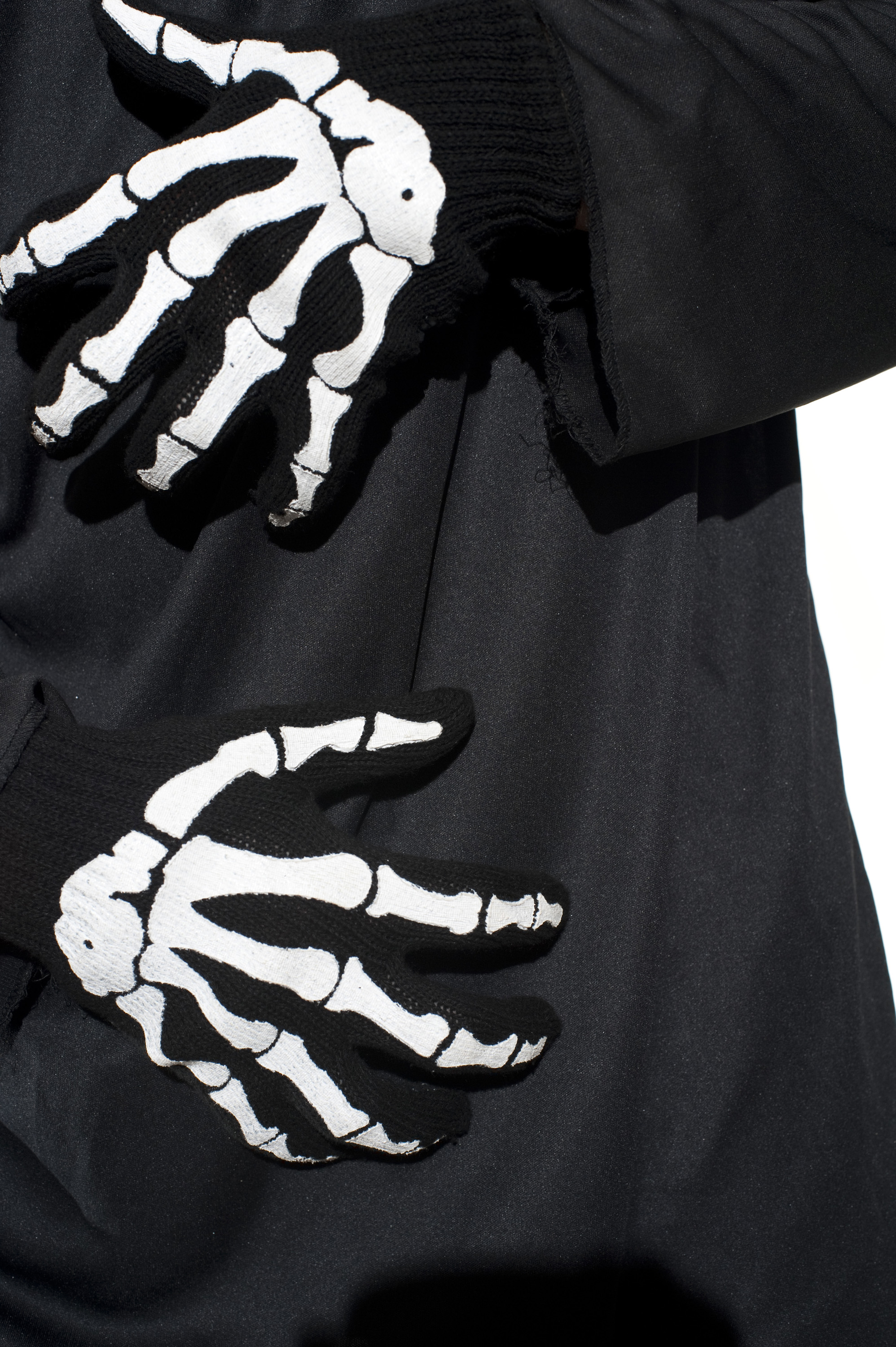 skeleton hands-2661 | Stockarch Free Stock Photo Archive